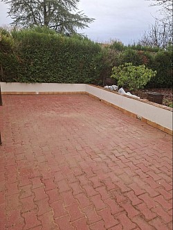 Nettoyage aussi du dallage