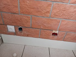 Travaux de finition pose d une plinthe